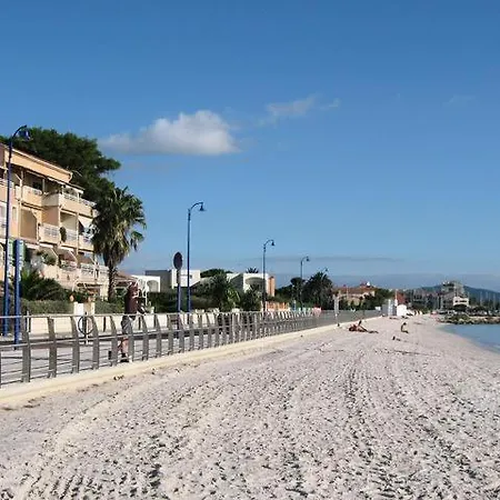 Les Goelettes, Bord De Lägenhet *