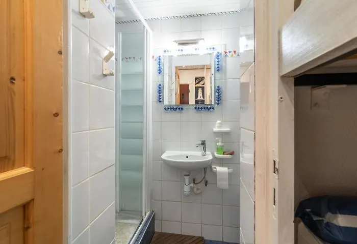 アパート Les Goelettes, Bord De イエール